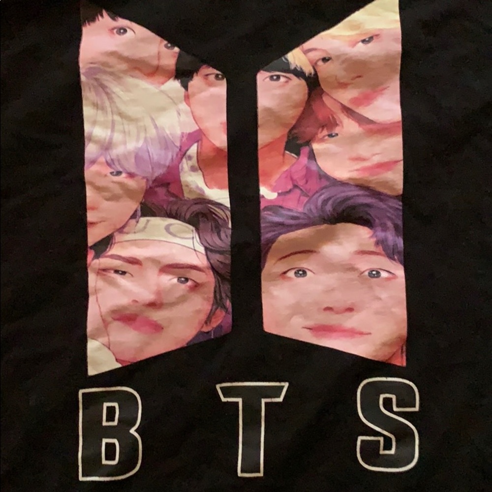 BTS tee - Picture 2 of 3